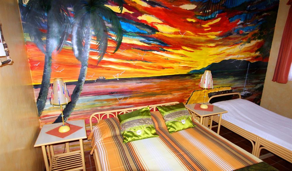 Parrot Paradise Resort Boljoon Bagian luar foto