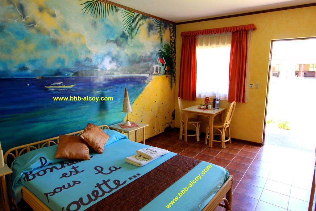 Parrot Paradise Resort Boljoon Ruang foto