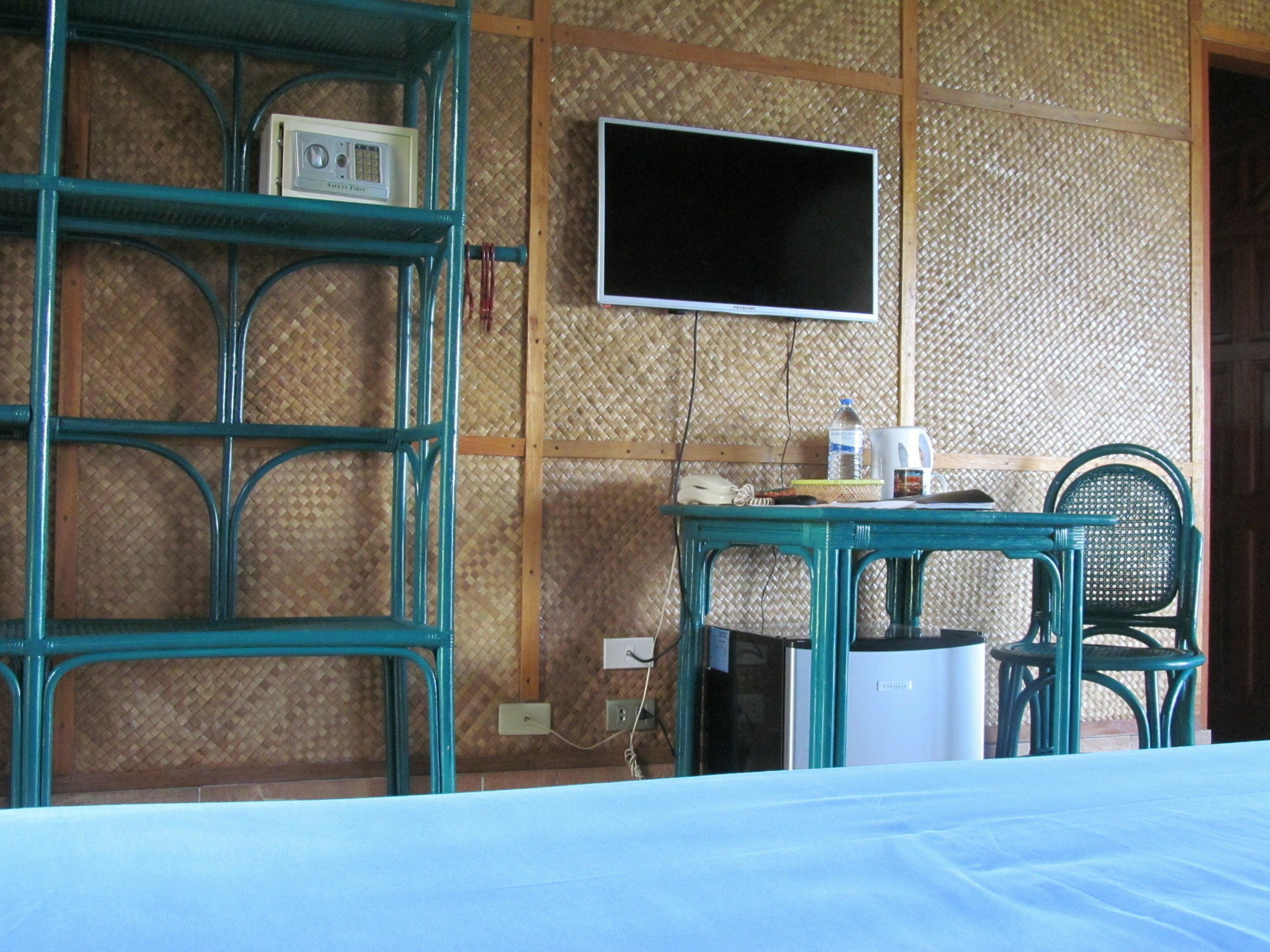 Parrot Paradise Resort Boljoon Bagian luar foto