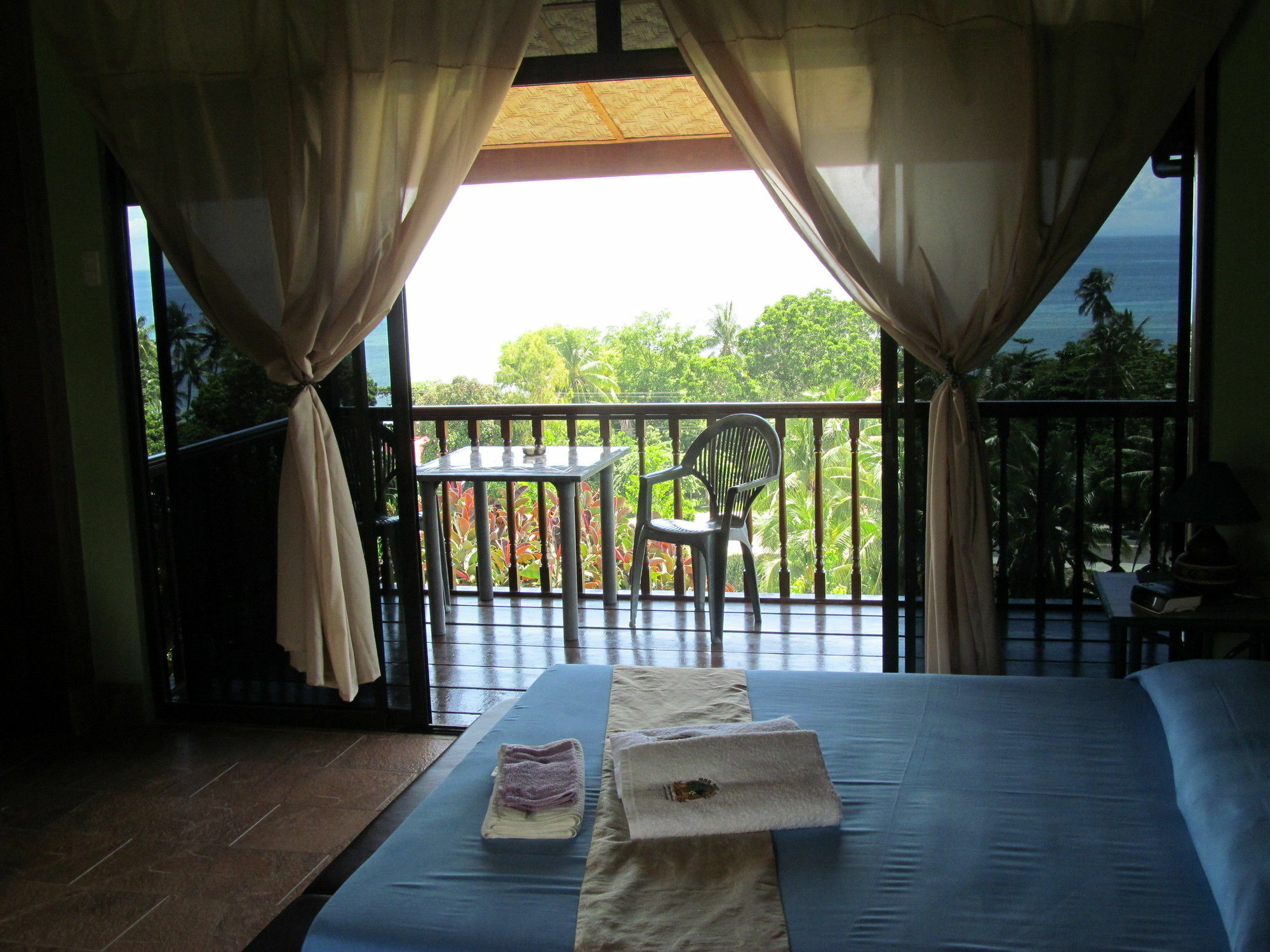 Parrot Paradise Resort Boljoon Bagian luar foto